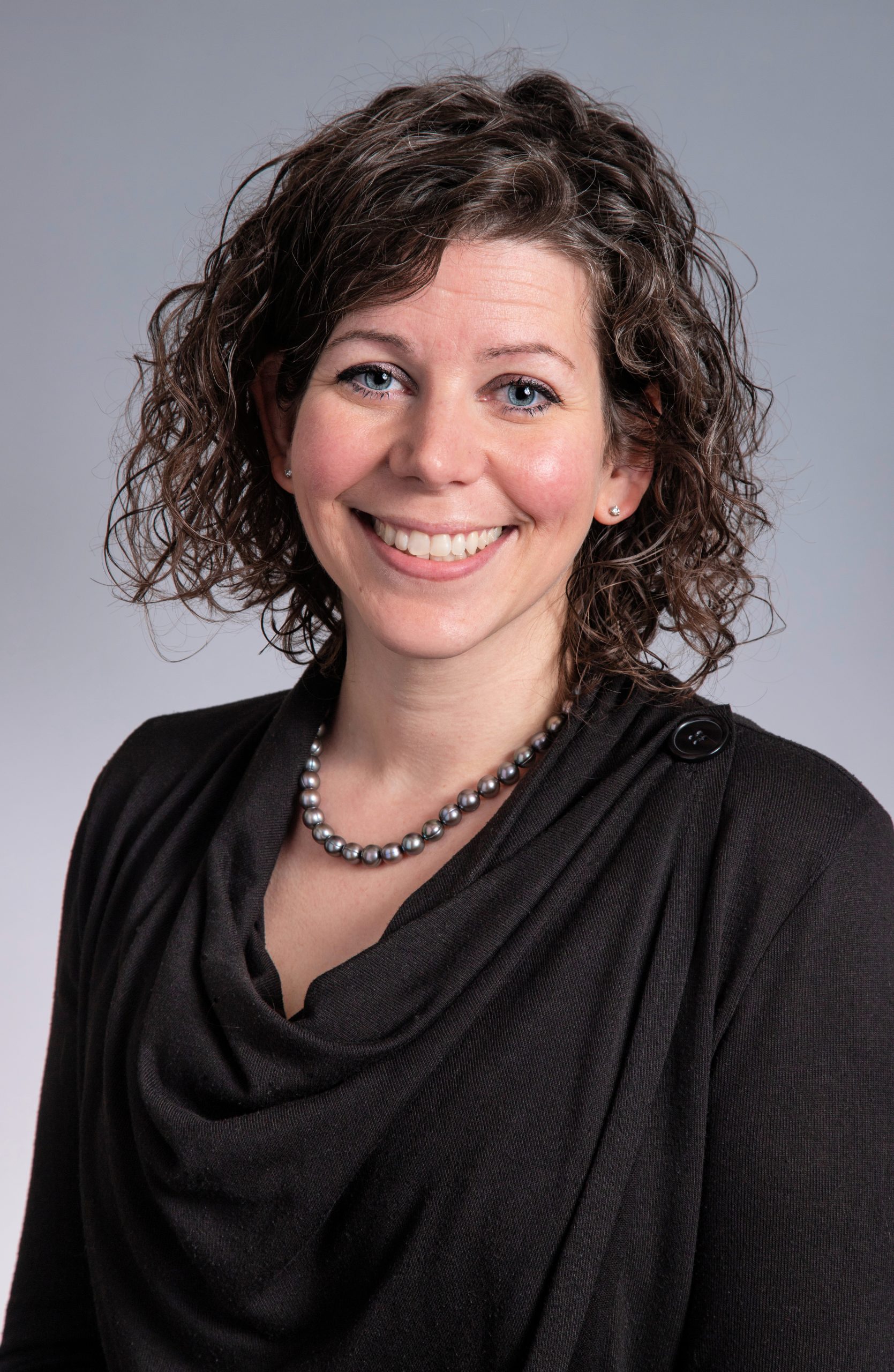 Alexis Gosik Headshot